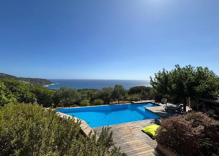 Cala D'orzu * コティ・シアヴァーリ